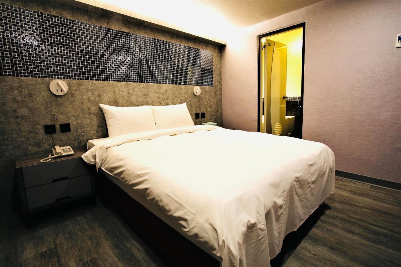 Golden Home Hotel Taipei Exterior foto